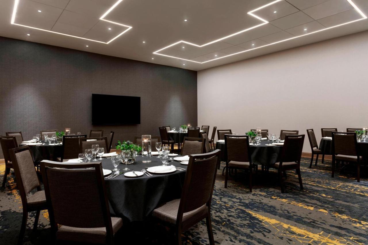 Sheraton Saint-Hyacinthe Hotel Esterno foto